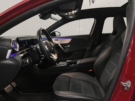 Mercedes-Benz A-Klasse W177 A 250 AMG Line 4x4