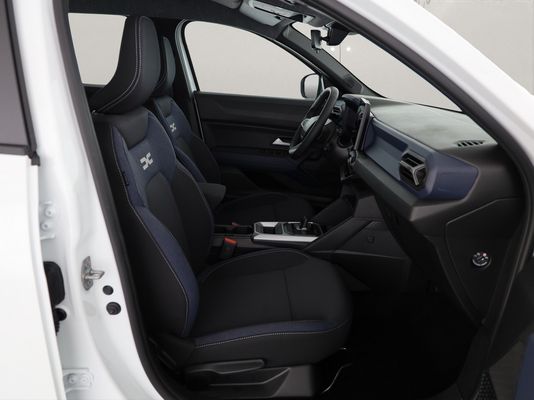 DACIA Bigster 1.8 Hybrid Expression