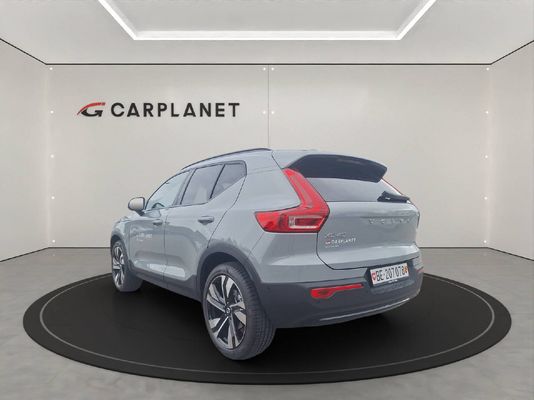 Volvo XC40 2.0 B4 MH Ultra Dark