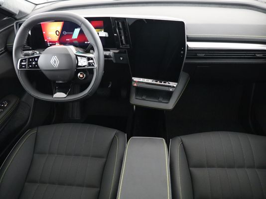 Renault Scénic E-Tech iconic