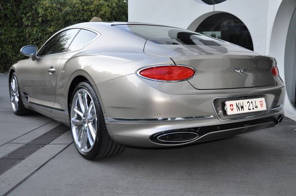 Bentley Continental GT 6.0 W12