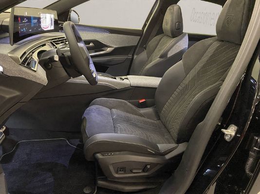 Peugeot 3008 e-Launch Edition AWD