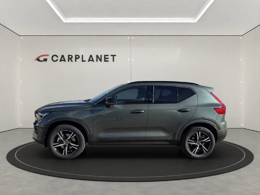 Volvo XC40 2.0 B3 MH Plus Dark