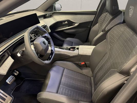 Peugeot 3008 1.2 Hybrid GT