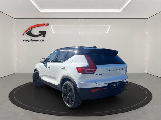 Volvo XC40 2.0 B4 MH Black Edition