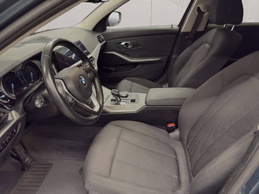 BMW 3er Reihe G21 Touring 318d