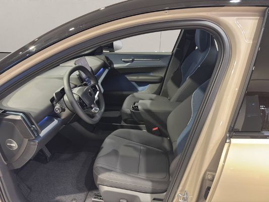 Volvo EX30 CC E60 Twin Performance AWD