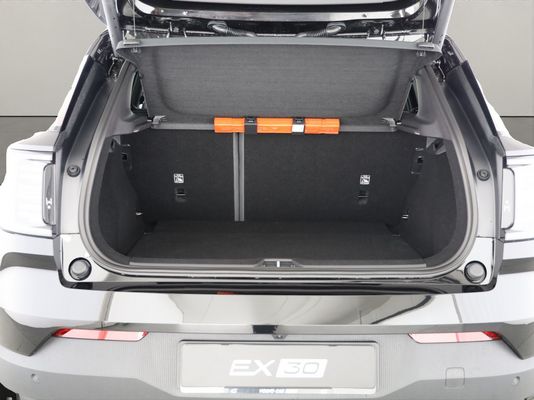 Volvo EX30 CC E60 Twin Performance AWD