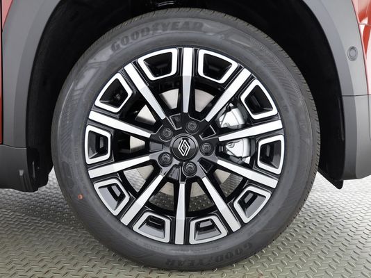 Renault R4 E-Tech Comfort Range iconic