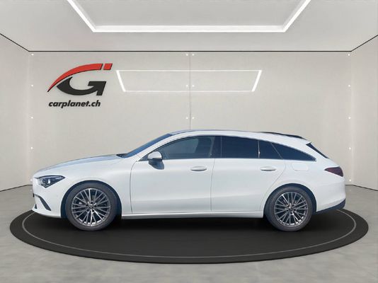 Mercedes-Benz CLA 180 Progressive Shooting Brake