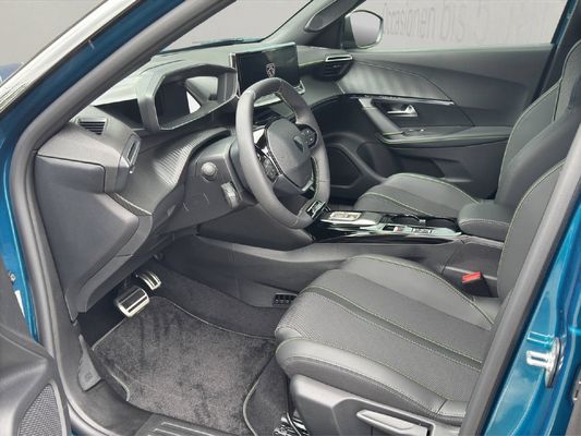 Peugeot 2008 1.2 Hybrid 145 GT