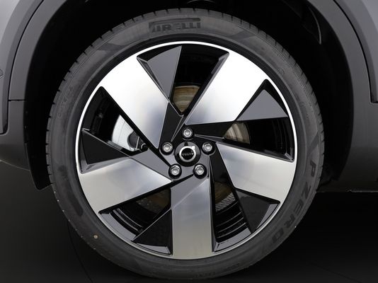 Volvo EX40 Twin Ultra AWD XCENTRIC