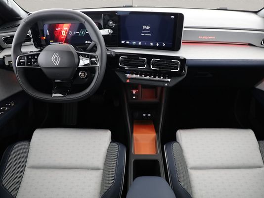 Renault R5 E-Tech Comfort Range Roland