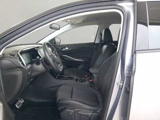 Opel Grandland 1.2 T MHEV Elegance
