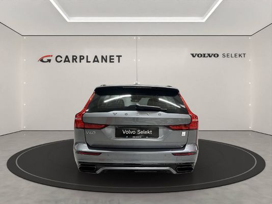 Volvo V60 T8 eAWD Polestar
