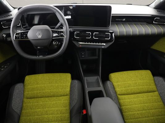 Renault R5 E-Tech Comfort Range iconic