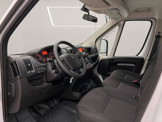 Peugeot Boxer DKab.-Pick-Up 335 L3 2.2 BlueHDi 165