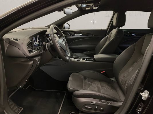 Opel Insignia Sports Tourer 2.0 D Ultimate