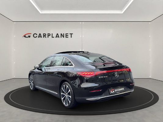 Mercedes-Benz EQE 300 Electric Art Line