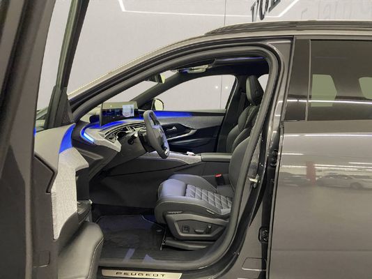 Peugeot 5008 1.2 Hybrid GT