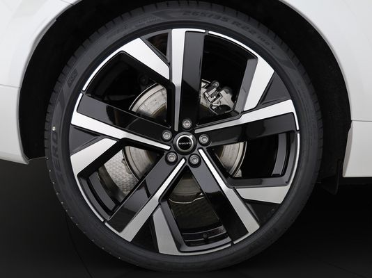 Volvo XC60 2.0 T8 TE Black Edition eAWD