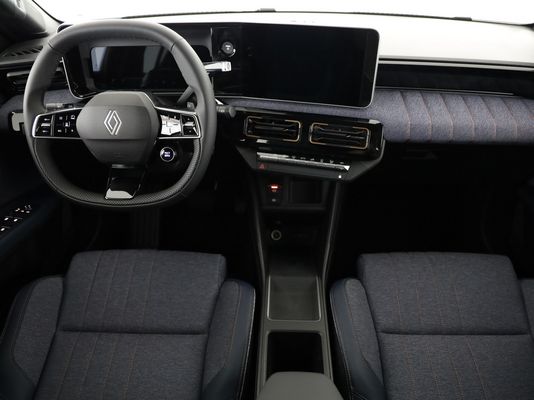 Renault R4 E-Tech Comfort Range techno