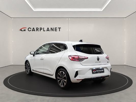 Renault Clio 1.6 E-Tech techno