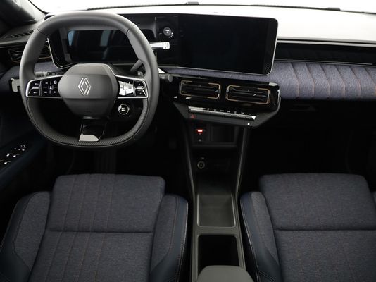 Renault R4 E-Tech Comfort Range techno