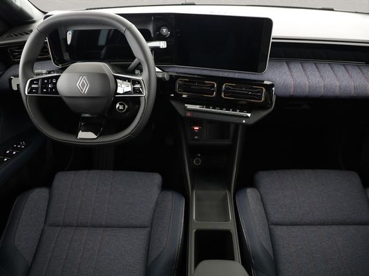 Renault R4 E-Tech Comfort Range techno