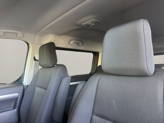 Peugeot Traveller Long 2.2 180 PS BlueHDi