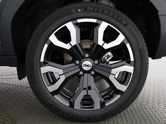 DACIA Bigster 1.8 Hybrid Journey