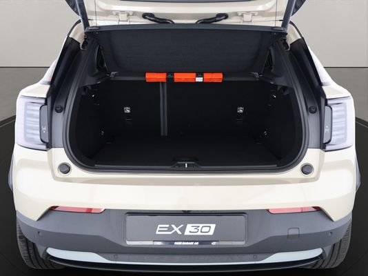 Volvo EX30 CC E60 Twin Performance AWD