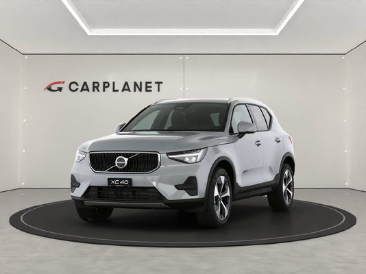 Volvo XC40 2.0 B3 MH Core XCITE