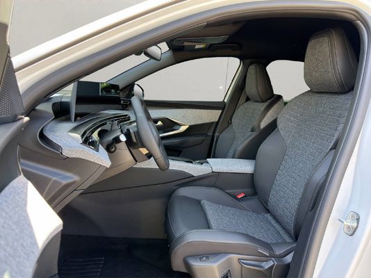 Peugeot 3008 e-Allure Premium AWD