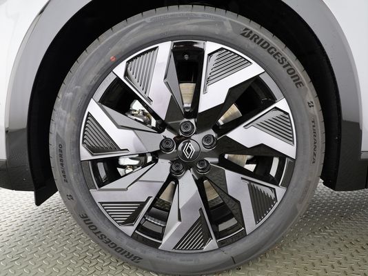 Renault Rafale 1.2 E-Tech esprit Alpin