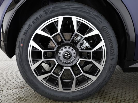 Renault R5 E-Tech Comfort Range Roland Garros