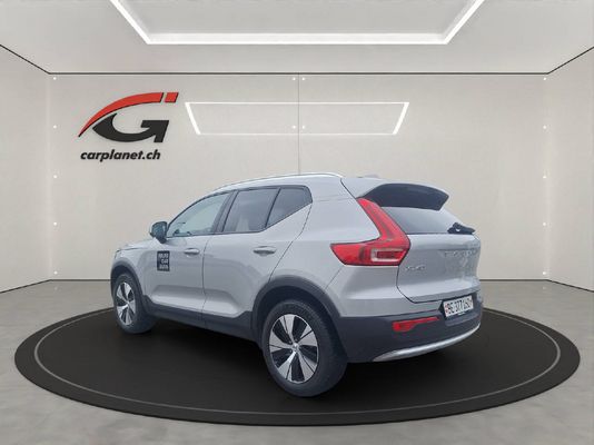 Volvo XC40 2.0 B3 MH Core XCITE