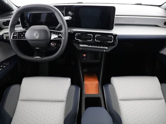 Renault R5 E-Tech Comfort Range Roland Garros