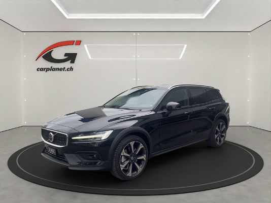 Volvo V60 Cross Country 2.0 B5 Ultim
