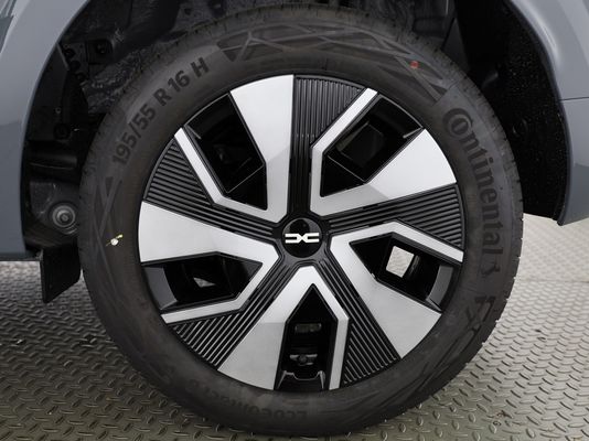 DACIA Sandero expression TCe 90 automat