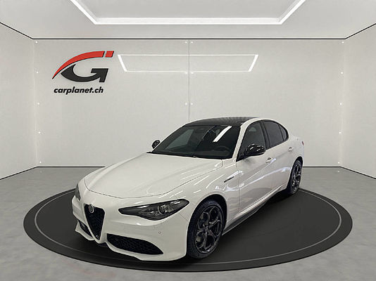 Alfa Romeo Giulia 2.0 Q4 Estrema Sky