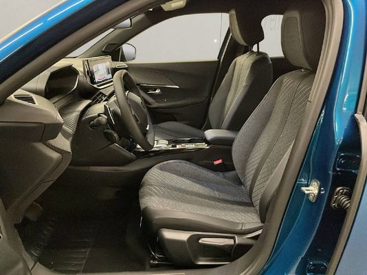 Peugeot 2008 1.2 Hybrid Allure Premium