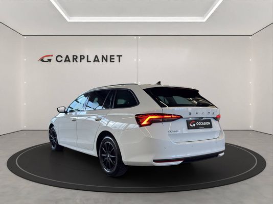 Skoda Octavia Combi 1.5 TSI Selection