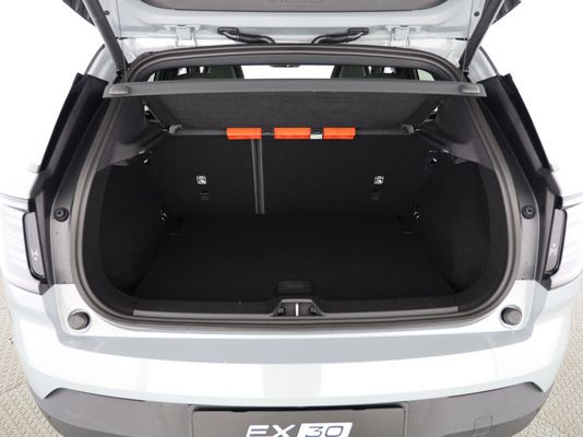 Volvo EX30 CC E60 Twin Performance A