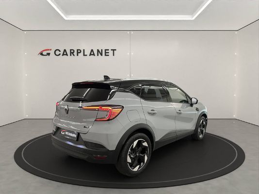 Renault Captur 1.8 E-Tech techno