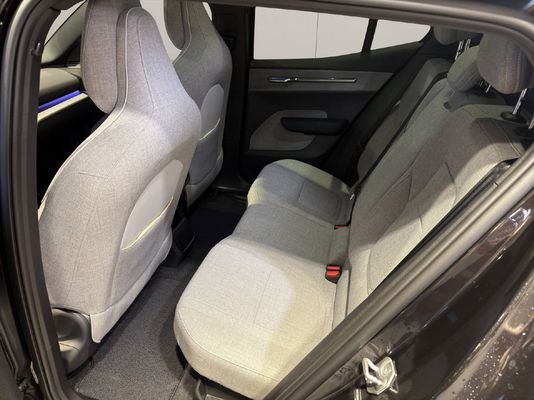 Volvo EX30 E60 Twin Ultra Performance AWD