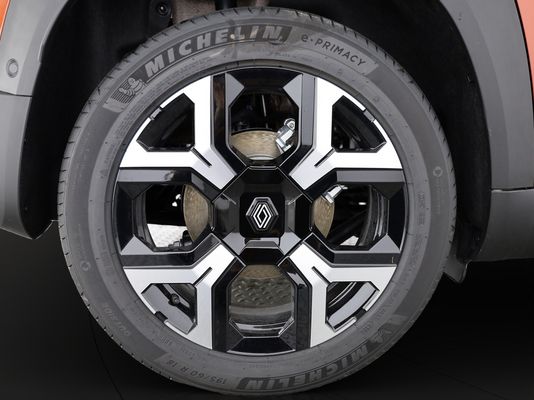 Renault R4 E-Tech Comfort Range techno