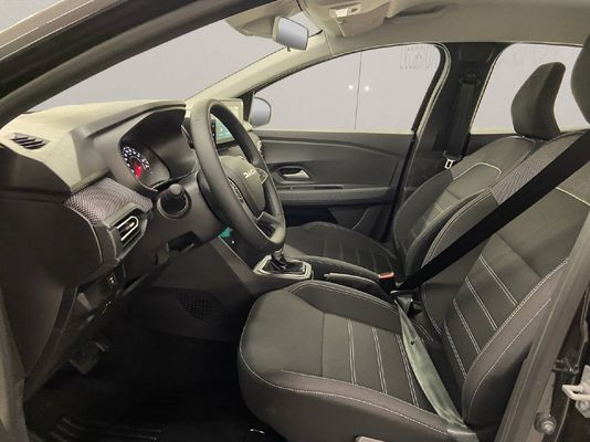 Dacia Sandero expression TCe 90 automat