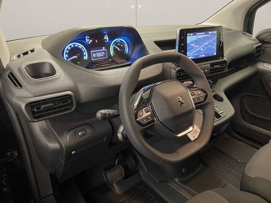 Peugeot e-Partner Kaw. 800 Standard 50kWh