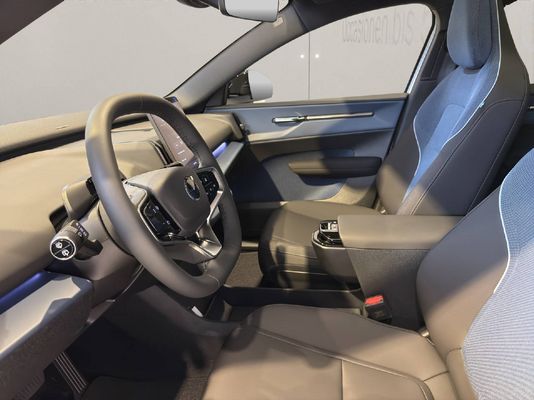 Volvo EX30 CC E60 Twin Performance AWD